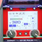 IDEAL EXPERT TIG 321 DC PULSE Pro7 LCD posiada 7 calowy panel sterowania LCD